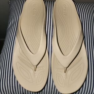 CROCS Women's Beige Sandals